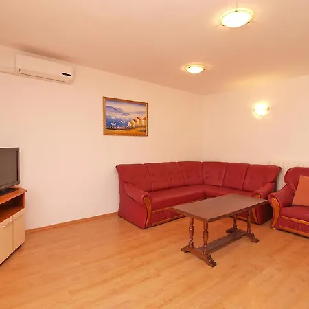 Fuer 6 Personen Ca 100 Qm In Fazana, Istrien Istrische Riviera Apartment