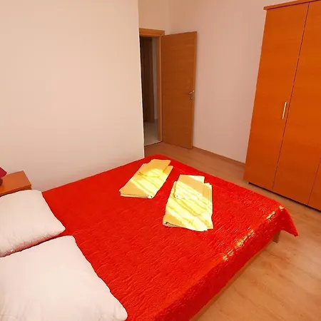 Apartment Fuer 6 Personen Ca 100 Qm In Fazana, Istrien Istrische Riviera