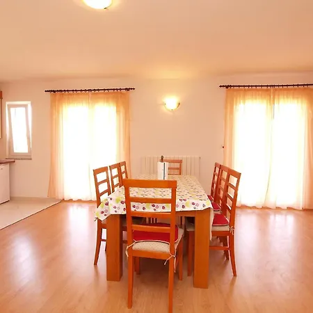 Fuer 6 Personen Ca 100 Qm In Fazana, Istrien Istrische Riviera Apartment *
