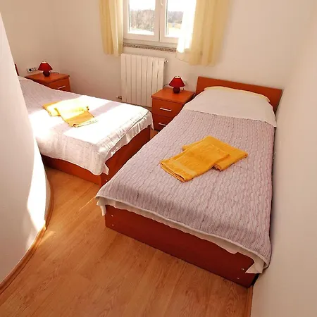 Apartment Fuer 6 Personen Ca 100 Qm In Fazana, Istrien Istrische Riviera Fazana